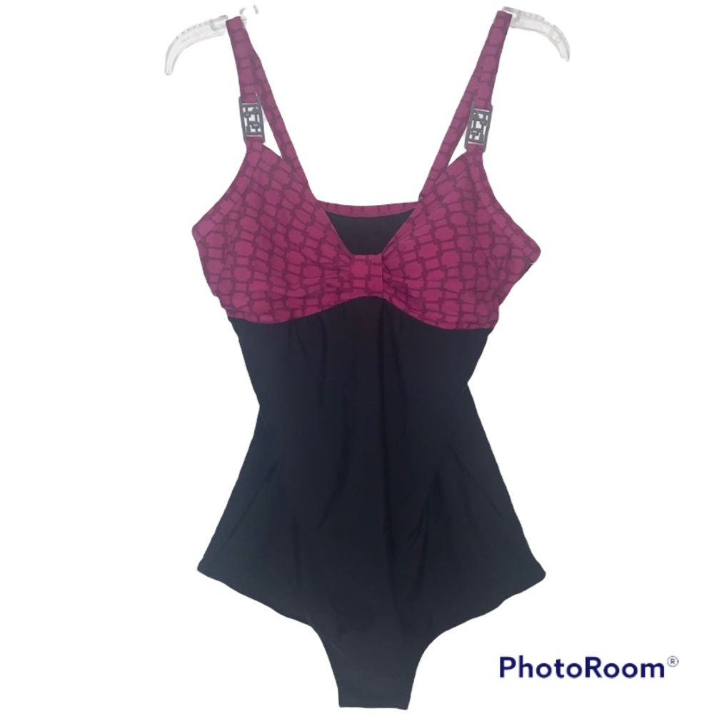 ‘SILHOUETTE SOLUTION’ One Piece